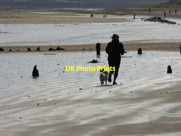 Photo 6"x4" Jogger on the beach Youghal c2017