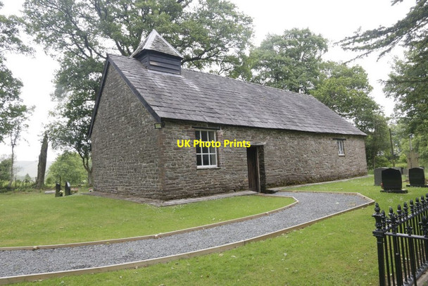 Photo 6"x4" South side of St Michael Llanfihangel-helygen c2017