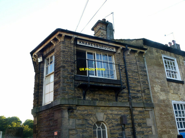 Photo 6"x4" Knaresborough Signal Box Knaresborough c2017