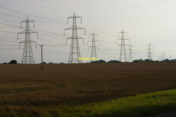 Photo 6"x4" Pylon lines outside Knodishall Leiston c2017