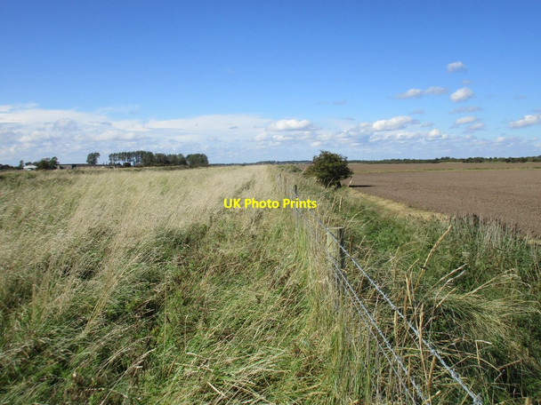 Photo 6"x4" Minor drain paralleling Winestead Drain Patrington Haven c2017