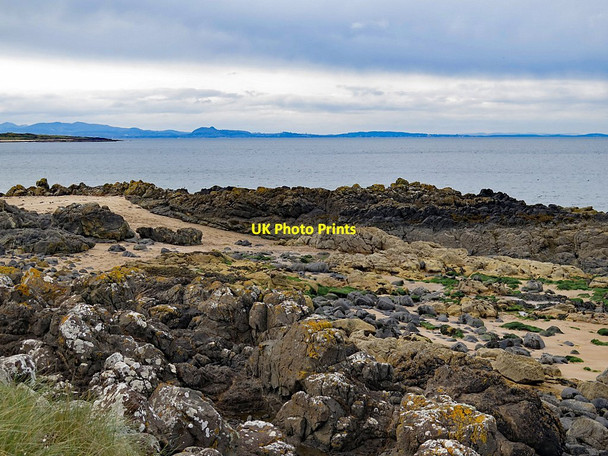 Photo 6"x4" Black Rocks Gullane c2017