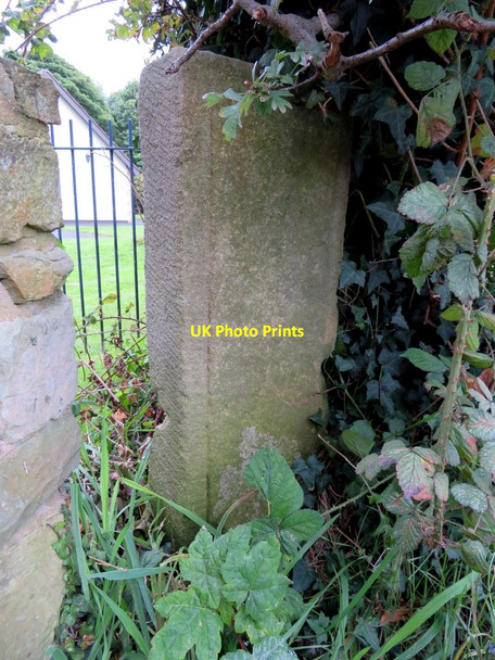Photo 6"x4" Old stone in Northop Road, Northop Northop\/Llan-eurgain c2017