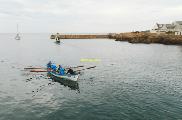 Photo 6"x4" Morag returning to Findochty Harbour Findochty c2017