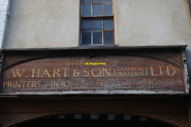Photo 6"x4" Saffron Walden: sign over yard entrance, King Street Saffron Walden c2015