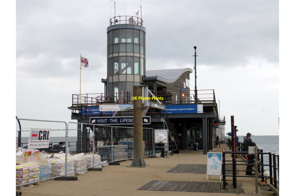 Photo 6"x4" The lifeboat station on Southend Pier Southchurch c2017