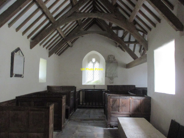 Photo 6"x4" The Church of St Afran, St Ieuan and St Sannan (interior), Llantrisant Elim c2017