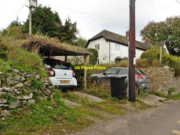 Photo 6"x4" Cars parked in Wayford Wayford c2017