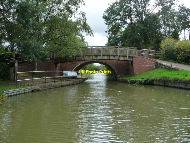 Photo 6"x4" Gumley Road Bridge [no 60], from the north Gumley c2017