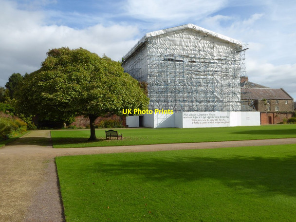 Photo 6"x4" Tredegar House under scaffolding Duffryn\/ST2985 c2017 P1