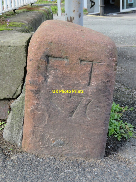 Photo 6"x4" Flookersbrook boundary stone by the A56, Hoole Road, Chester Chester c2017