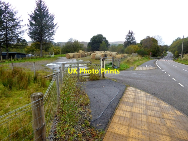 Photo 6"x4" Caledonia Way at Invernahyle Creagan\/NM9744 c2017