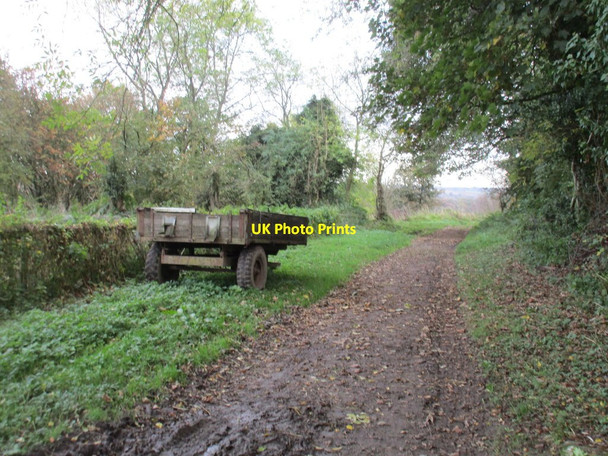 Photo 6"x4" Trailer on East Brow Road Newton-on-Rawcliffe c2017