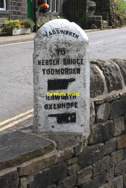 Photo 6"x4" Guide post at Akroyd Lane \/ Keighley Road junction Hebden Bridge c2017