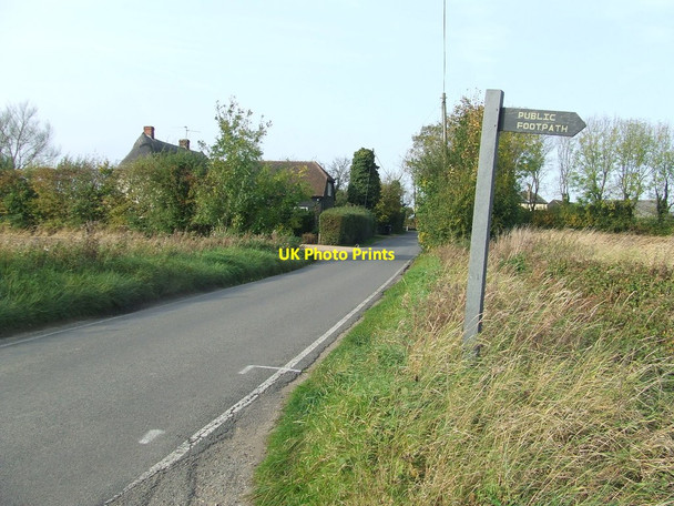 Photo 6"x4" Footpath sign and minor road Further Ford End c2017