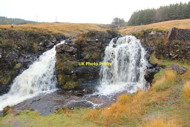 Photo 6"x4" Glen Brittle waterfalls Beinn a' Bhr\u00e0ghad c2017