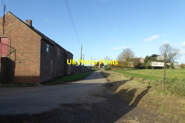 Photo 6"x4" Lordship Lane from Ings Lane Wistow\/SE5935 c2017