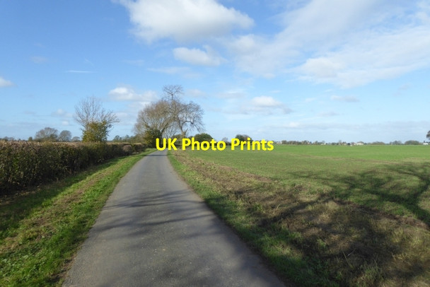 Photo 6"x4" Black Fen Lane Selby c2017