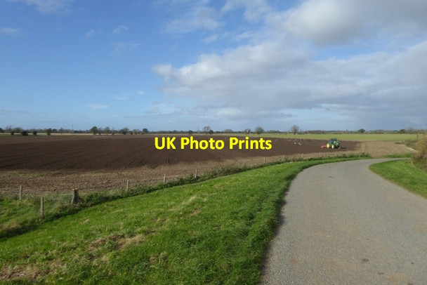 Photo 6"x4" Ploughing fields Dawker Hill c2017