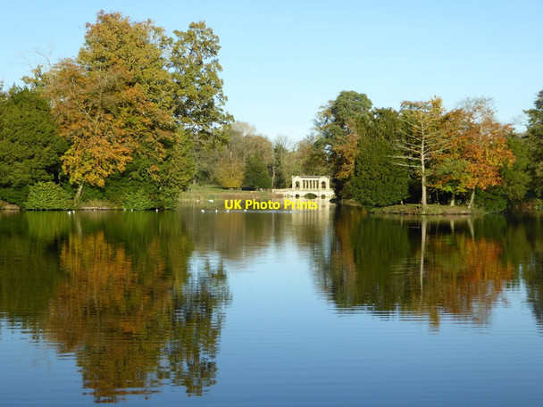 Photo 6"x4" The Octagon Lake and the Palladian Bridge Dadford c2017