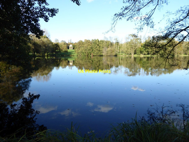 Photo 6"x4" The Lake, Stowe Park Buffler's Holt c2017
