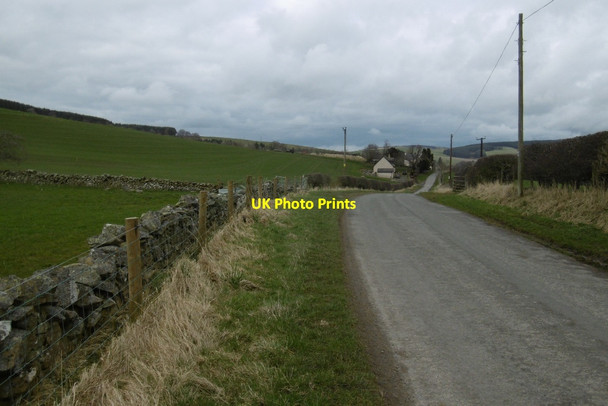 Photo 6"x4" Yellow road, Gala Water Symington\/NT4348 c2017