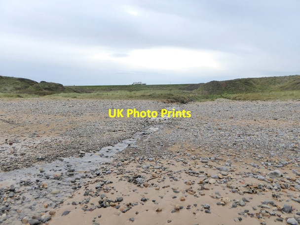 Photo 6"x4" Long Beck flows across the beach Marske-By-The-Sea c2017