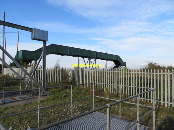 Photo 6"x4" Footbridge over the North Wales railway line Bagillt c2017