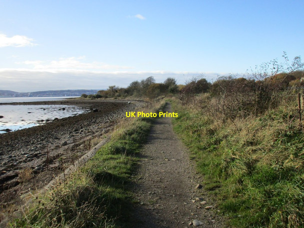 Photo 6"x4" Footpath alongside the Clyde, Ardmore Kelhurn c2017