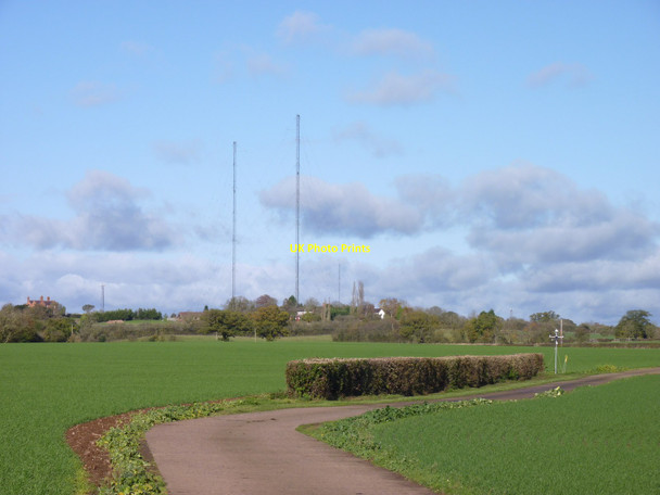Photo 6"x4" Wychbold Radio Transmitter Masts from Walmer Farm Wychbold c2017