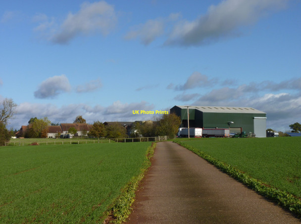 Photo 6"x4" Road between farms Astwood\/SO9365 c2017