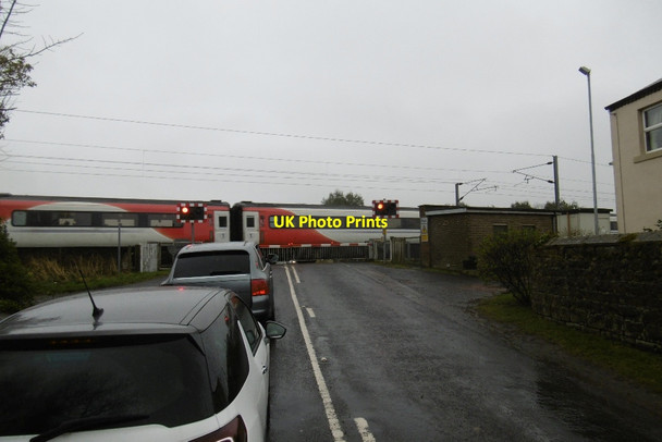 Photo 6"x4" Beal level crossing Beal\/NU0642 c2017