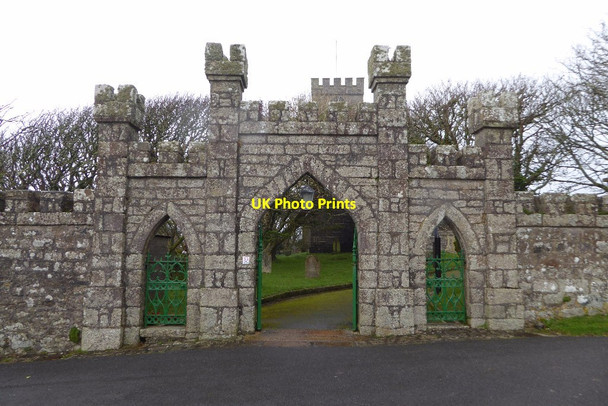 Photo 6"x4" Grand entrance to Pendeen church Higher Boscaswell c2017