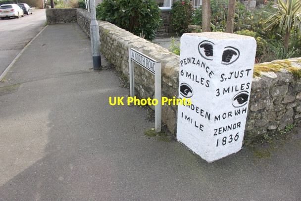 Photo 6"x4" Milestone Pendeen Higher Boscaswell c2017