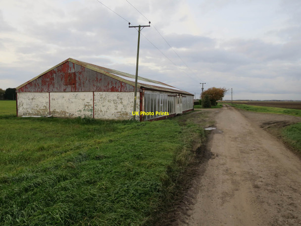 Photo 6"x4" Building by Grange Farm Cottage Tipps End c2017