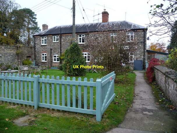 Photo 6"x4" Cleobury North Tea Rooms and Village Store Cleobury North c2017