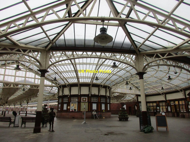Photo 6"x4" Wemyss Bay Station, booking hall and concourse Skelmorlie c2017