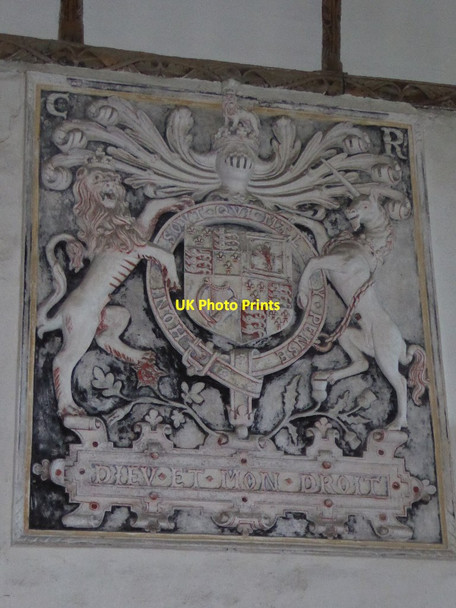 Photo 6"x4" Charles II Royal Coat of Arms Stratton\/SS2206 c2017