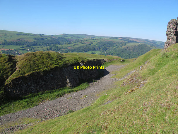 Photo 6"x4" Castell Dinas Bran - southern ditch Llangollen c2017