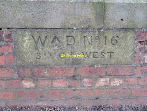 Photo 6"x4" War Department Boundary Stone #16 - Imphal Barracks York\/SE5951 c2017