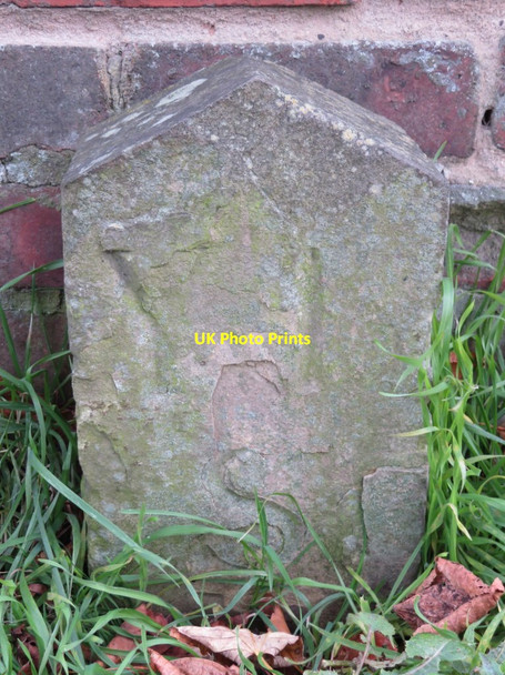 Photo 6"x4" Boundary Stone in front of #169 Fulford Road, York York\/SE5951 c2017
