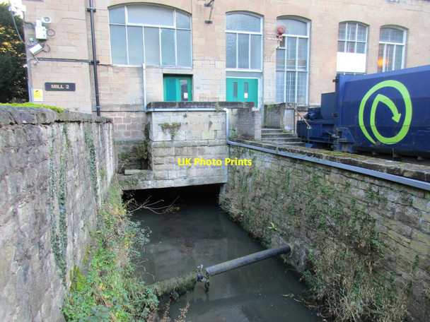 Photo 6"x4" The River Meden flowing beneath Mill No.2 Pleasley c2017