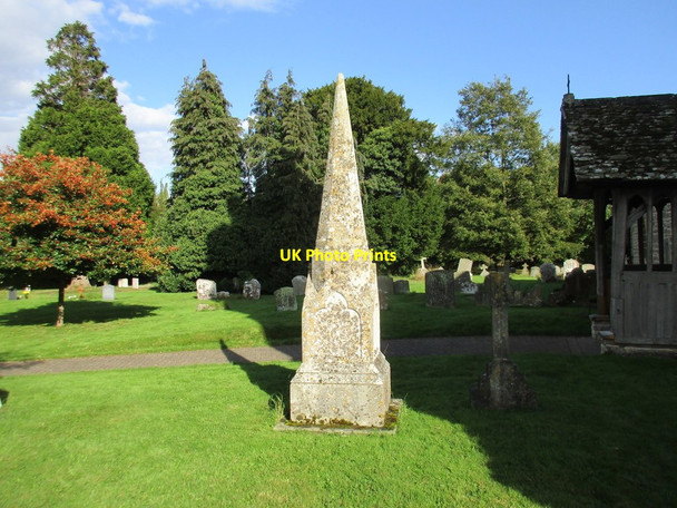 Photo 6"x4" Monument in the churchyard, Berrow Berrow\/SO7934 c2017