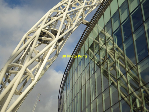 Photo 6"x4" The Wembley Arch Wembley c2017