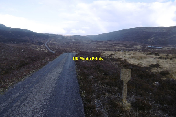 Photo 6"x4" Hydro road, Glen Orrin River Orrin\/NH4150 c2017