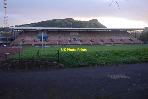 Photo 6"x4" Meadowbank Stadium without the goal posts Edinburgh c2017