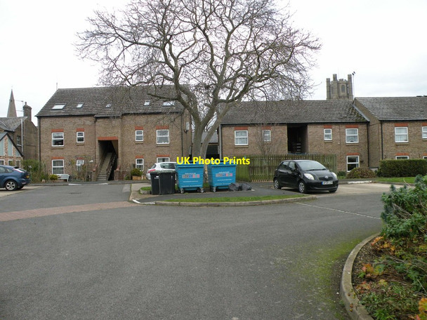 Photo 6"x4" Militia Way Ely\/TL5480 c2017