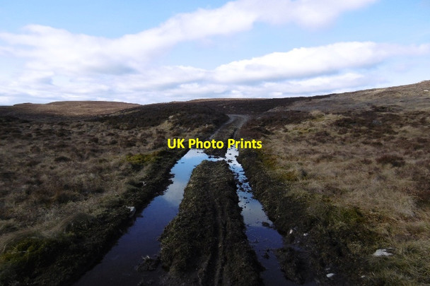 Photo 6"x4" Gleann Goibhre to Strathglass road Loch Ballach c2017