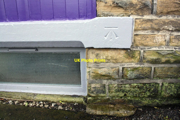 Photo 6"x4" Benchmark on #21 Victoria Avenue Haworth c2017