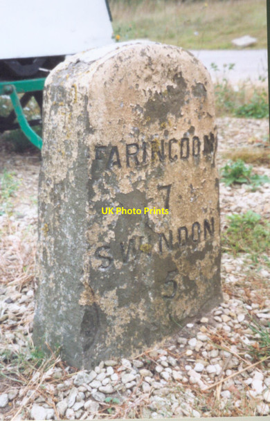 Photo 6"x4" Old Milestone by the A420, south west of Shrivenham Bourton\/SU2387 c2001